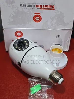 Kamera ya Balbu ya V380 Pro / CCTV Inazunguka