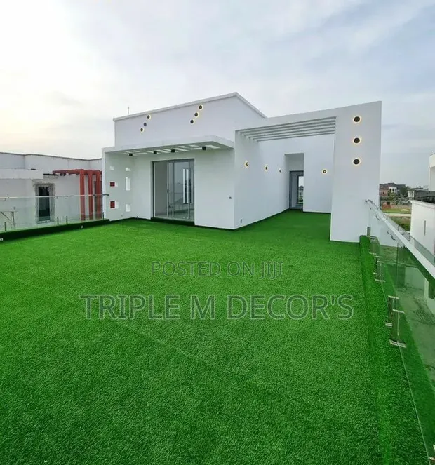 Unique Balcony Artificial Grass Carpet - 1