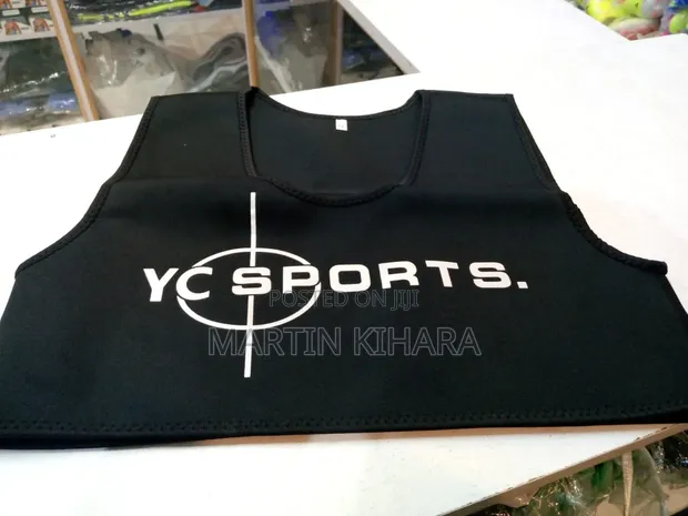 YC Sports Trainer Vest - Brand New - 1