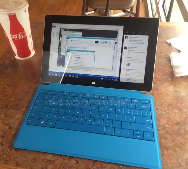 Microsoft Surface 2 32GB Blue - 1