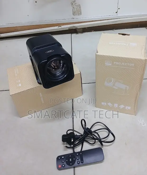 HY320 Portable Projector - Full HD, WiFi - 1