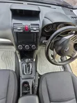 Subaru Forester 2013 Nyeusi - 5