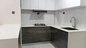 1 Bedroom Apartment with Study in Kilimani, Hurlingham