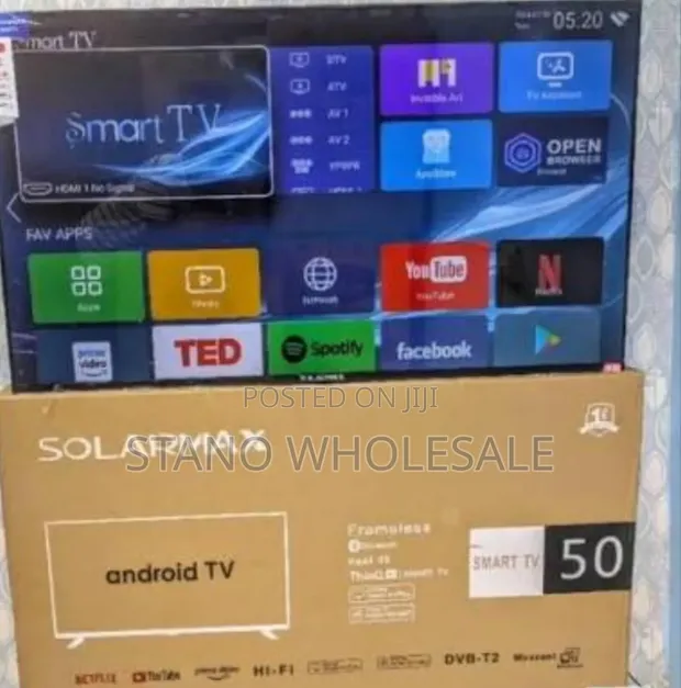 Solarmax 50" QLED TV - 1