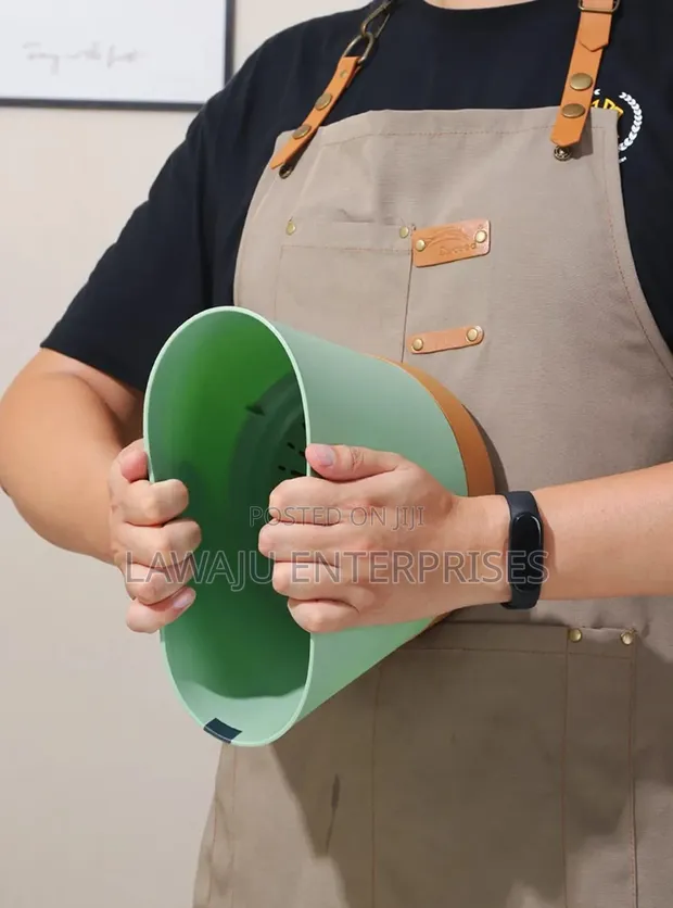 Plastic Flower Pots - 1