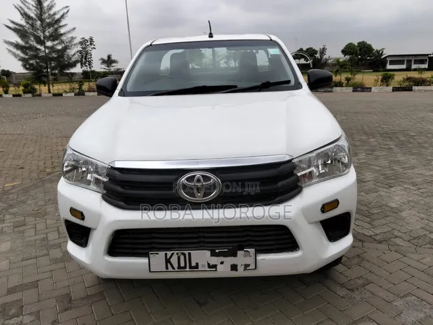Toyota Hilux Revo Single Cab Diesel 2.4 RWD 2022 - 1