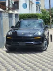 Porsche Cayenne 2019 Black - 1