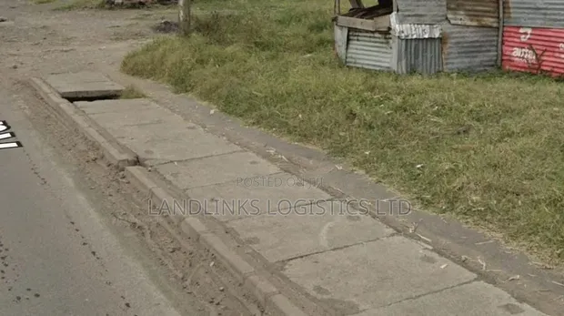 Syokimau Katani 100x100 Commercial Plot Touching Tarmac - 1