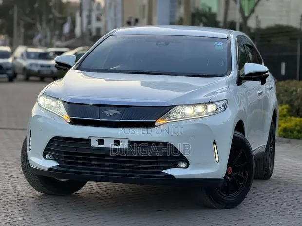 Toyota Harrier 2.0 2019 White - 1