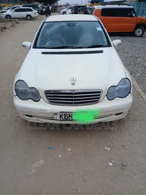 Mercedes-Benz C180 2005