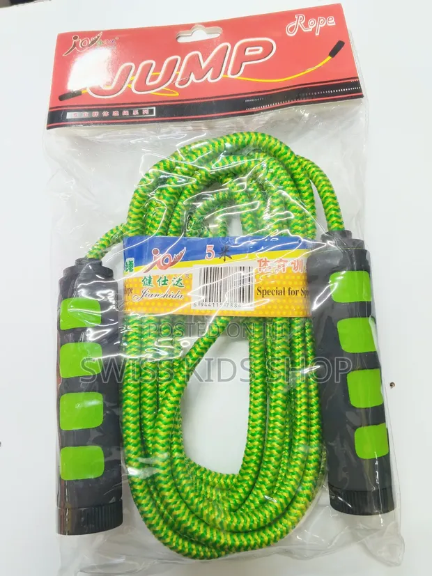High Quality Skipping Rope with Padded Handles - 1