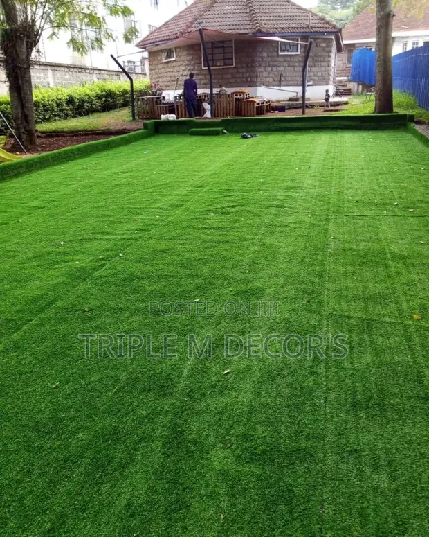 Premium 20mm Artificial Turf Grass Carpet - 1