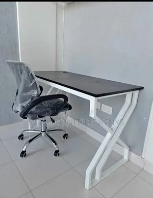 Boss Office Products 1.2m Metal Desk