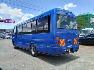 Mitsubishi Fuso Rosa 2017 Mini Bus