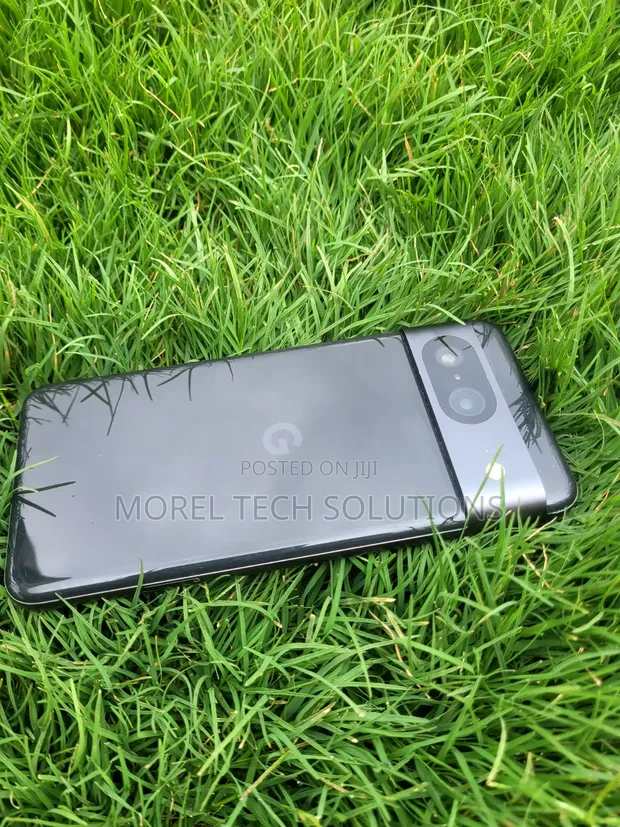 Google Pixel 8 128GB Black - 1