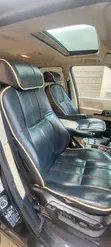 Land Rover Range Rover Vogue 2004 Nyeusi - 4