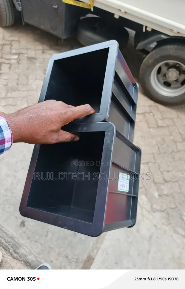Plastic Moulds for Concrete Testing - 1