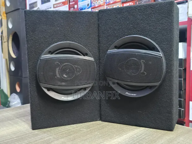 Pioneer 400W 6-Inch Round Midrange Speakers (Pair) - 1