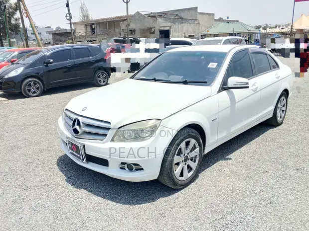Mercedes-Benz C-Class 2010 - 1