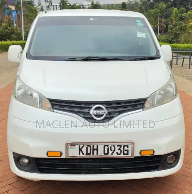 Nissan NV200 2015 Van ya Mizigo - 1