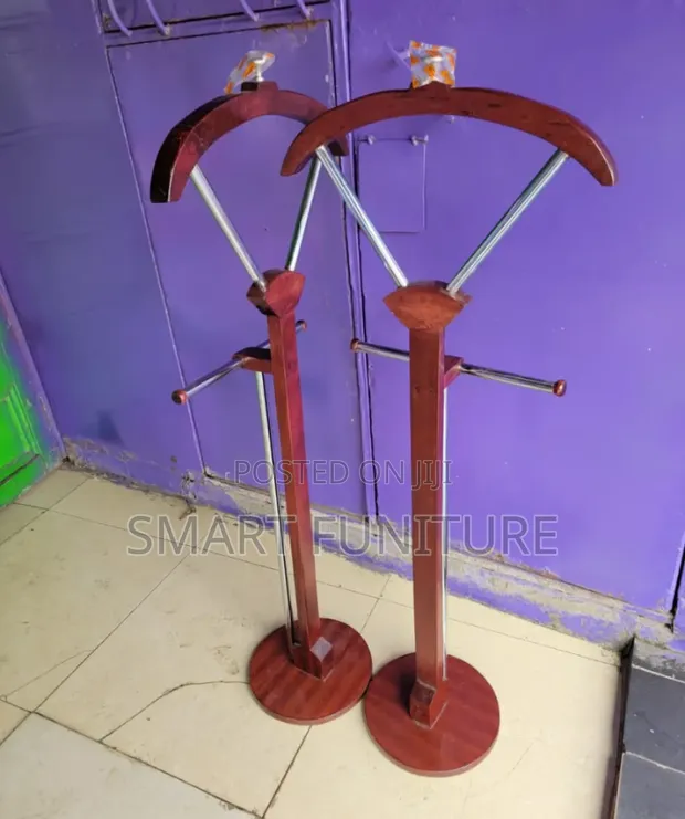 President Office Coat Hanger - 1