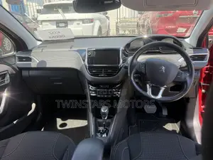 Peugeot 208 2019 Maroon