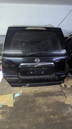 Nissan X-Trail NT31 Boot (Used)