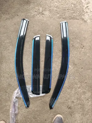 Mazda Demio 2005 Windbreaker/Sunvisor