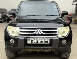 Mitsubishi Pajero Exceed 2008