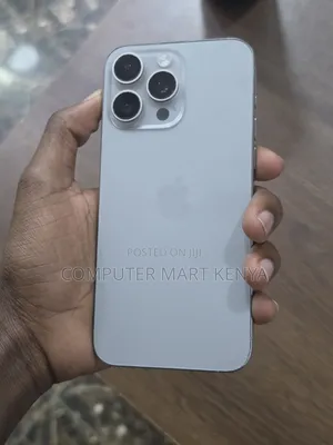 Apple iPhone 15 Pro Max 256GB White Titanium