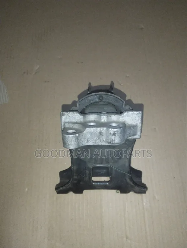 Nissan Dayz Engine Mounting - 1