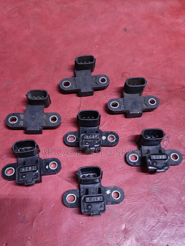 Crankshaft Position Sensor Mitsubishi Pajero IO - 1