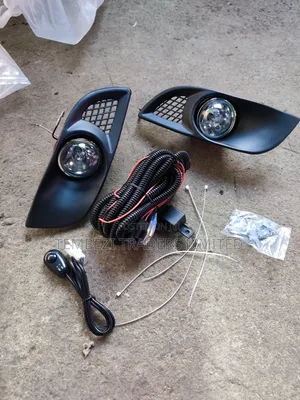 Toyota Vitz Fog Lights Complete Kit (2003-2004)