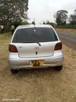 Toyota Vitz 2004 Gold - 2