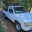 2005 Toyota Hilux 2.5 Cab Pickup White - 2