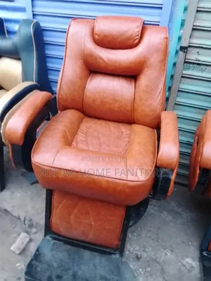 Executive Barber Chair - Brand New