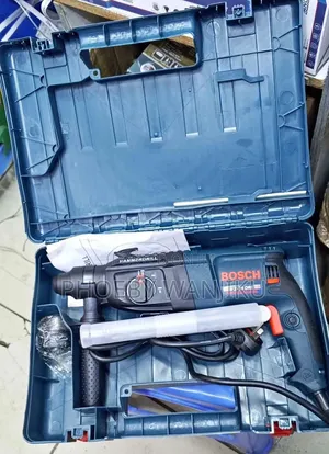 Bosch Professional Rotary Hammer Drill - 800W