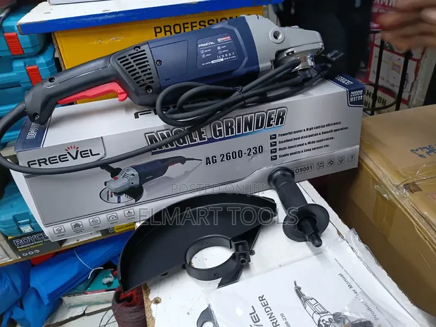Freevel AG 2600-230 9-Inch Angle Grinder - 1