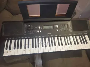 Yamaha PSR-E373 Electronic Keyboard