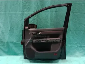 Mlango wa Mbele wa Kulia wa Volkswagen Golf Touran 2012