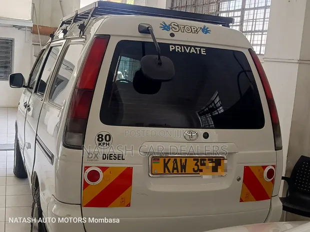 Toyota Toyoace 2003 White - 1