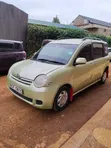 Toyota Sienta 1.5 FWD 2010 Green - 5