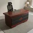 Executive Table 1.6m - 1