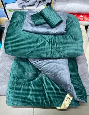 4pc TC Brand Warm Velvet Duvet Set | 6x6/6x7
