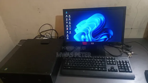 HP EliteDesk 800 G2 Desktop Computer - Intel Core i7, 16GB RAM, 256GB SSD - 1