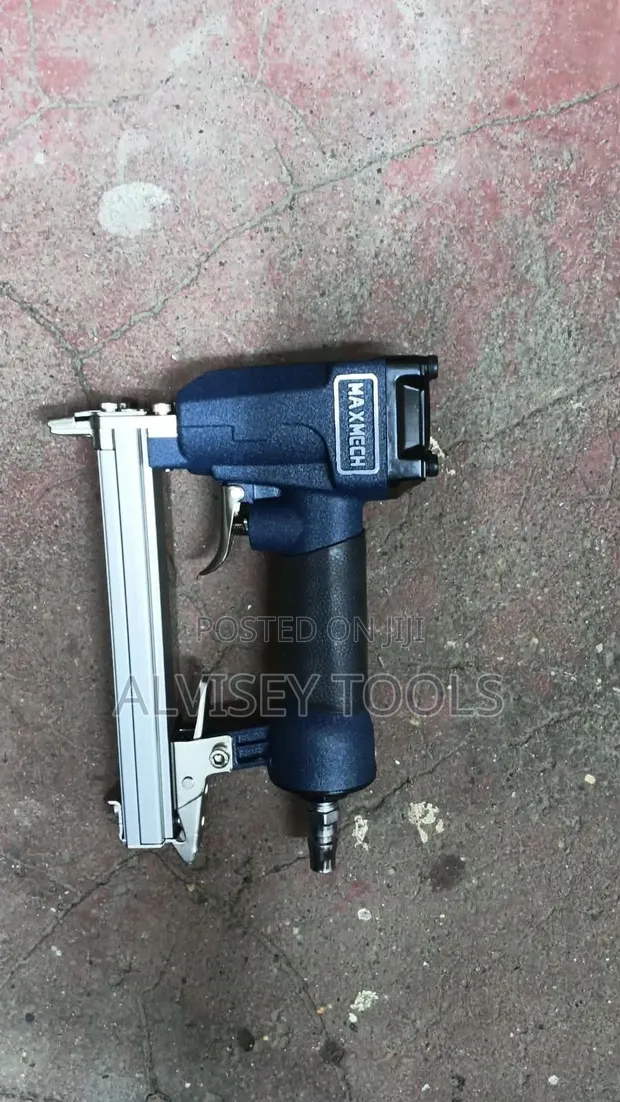 Maxmech Pneumatic Nailer / Airless Nail Gun - 1