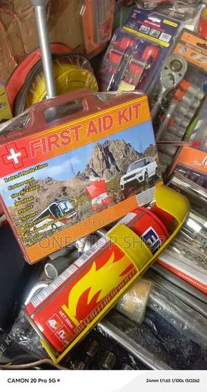 2-in-1 Car Emergency Safety Combo Kit