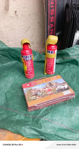 3pc Portable Emergency First Aid Kit + 2 Fire Stops