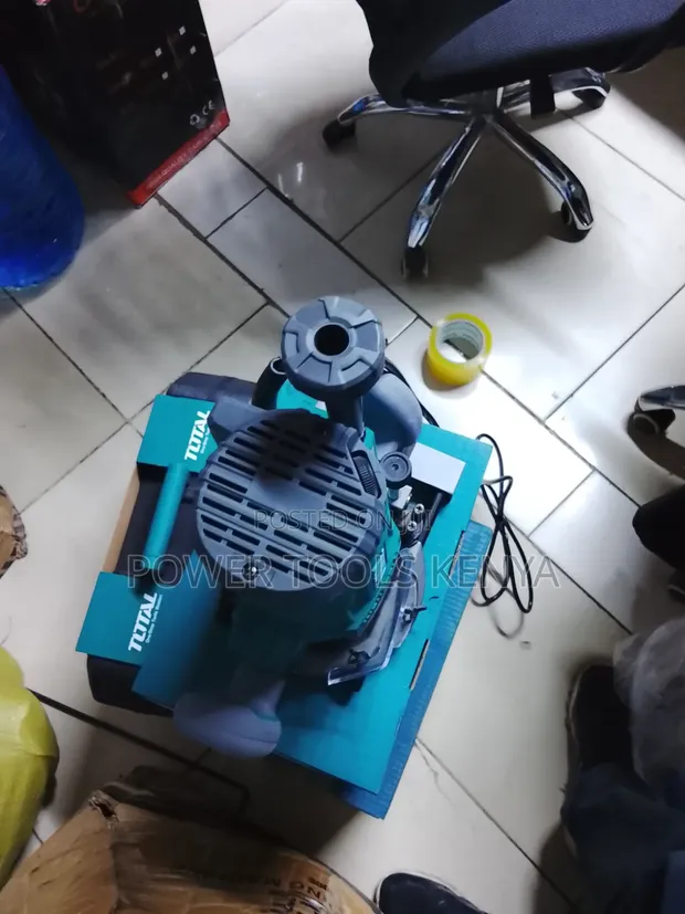 Total 2200W Electric Router - 1