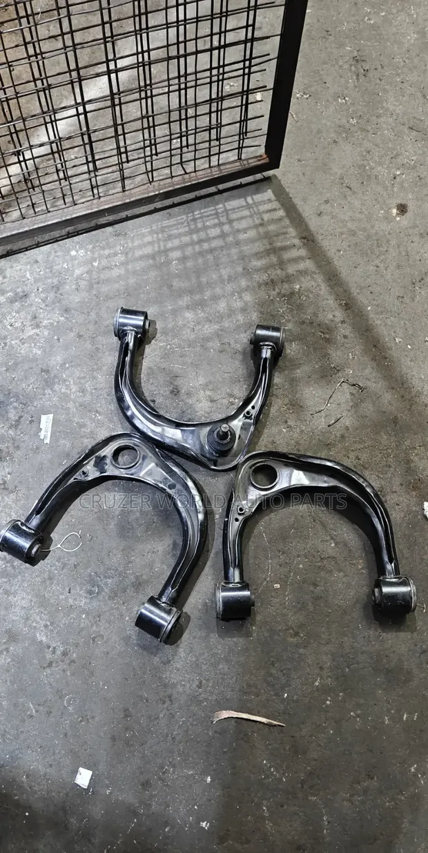 Toyota Hilux Vigo 4WD Upper Control Arms (Brand New) - 1
